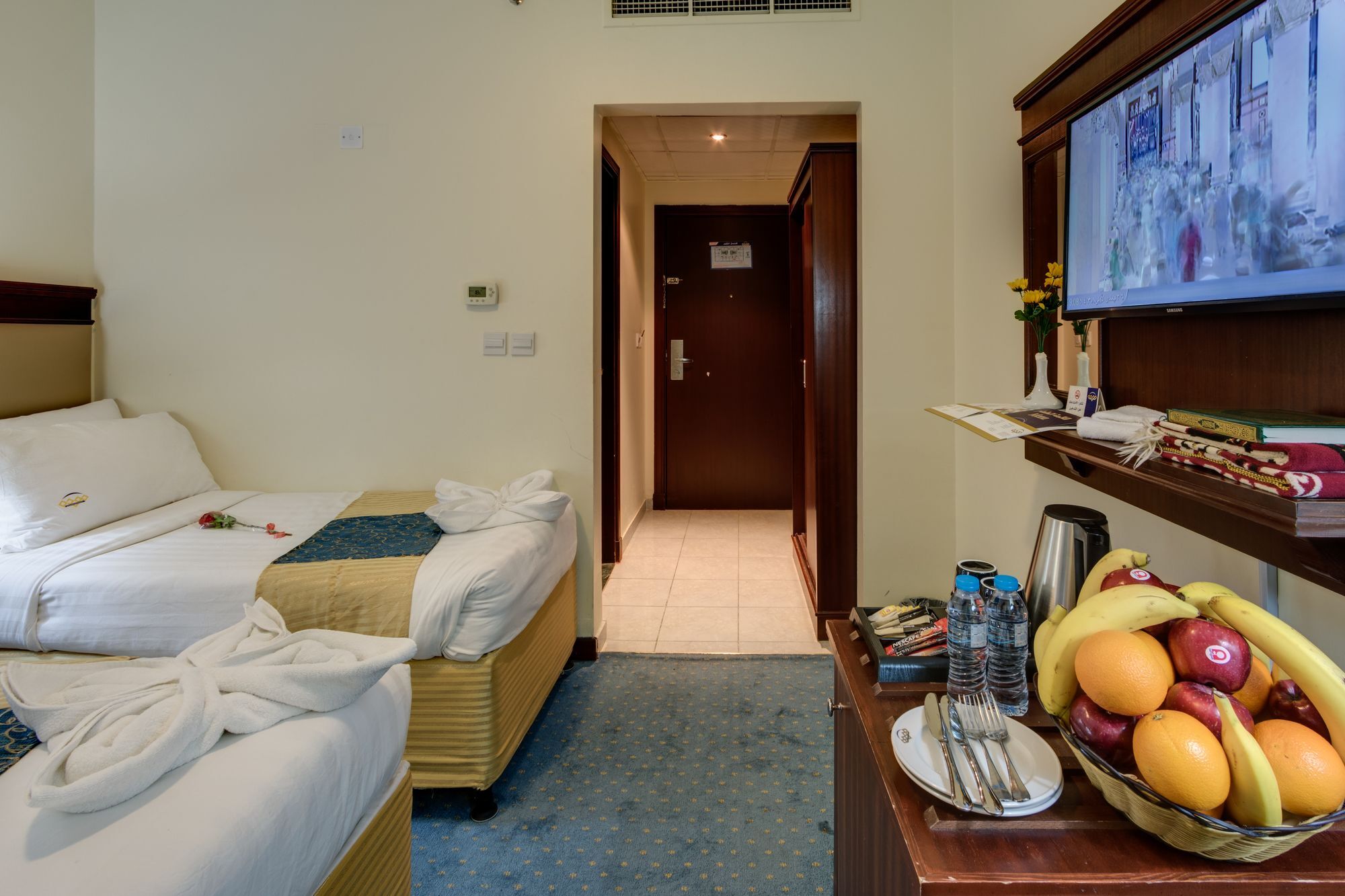 Mawaddah Altaqwa Hotel Медина Экстерьер фото