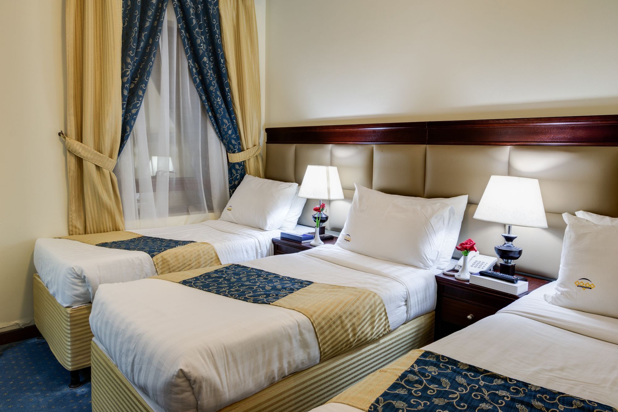 Mawaddah Altaqwa Hotel Медина Экстерьер фото
