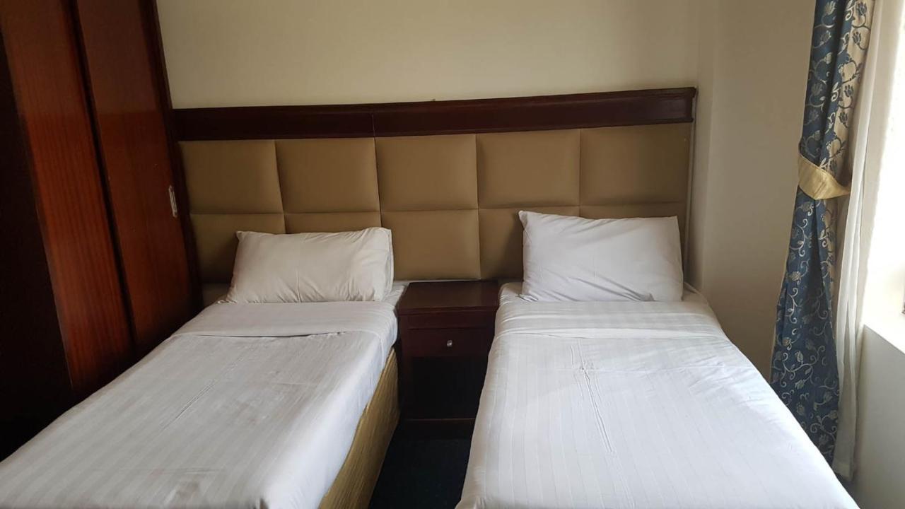Mawaddah Altaqwa Hotel Медина Экстерьер фото