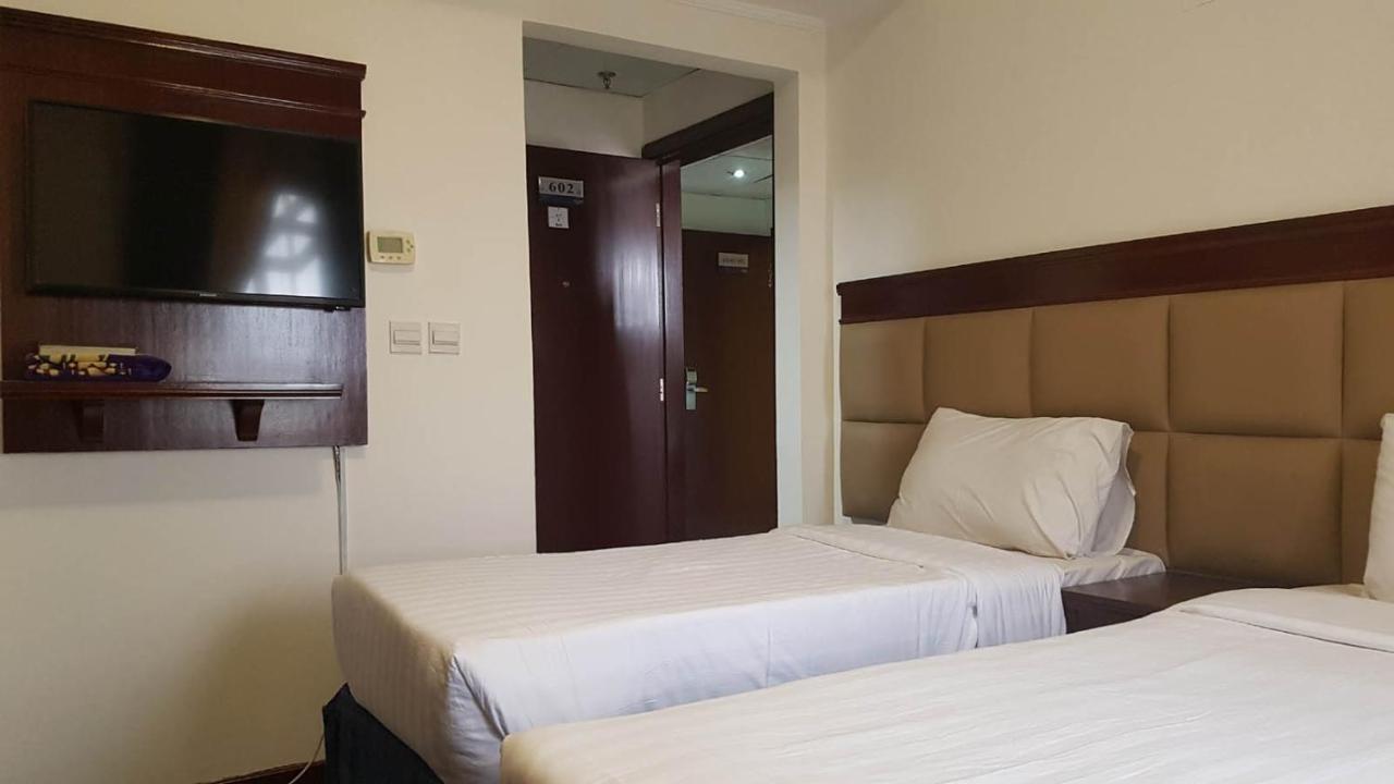 Mawaddah Altaqwa Hotel Медина Экстерьер фото