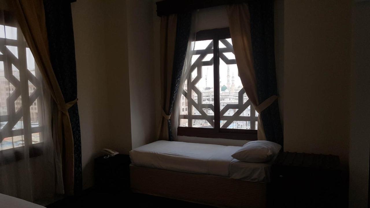 Mawaddah Altaqwa Hotel Медина Экстерьер фото