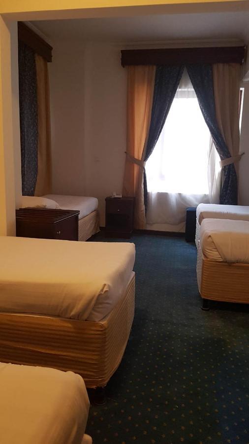 Mawaddah Altaqwa Hotel Медина Экстерьер фото