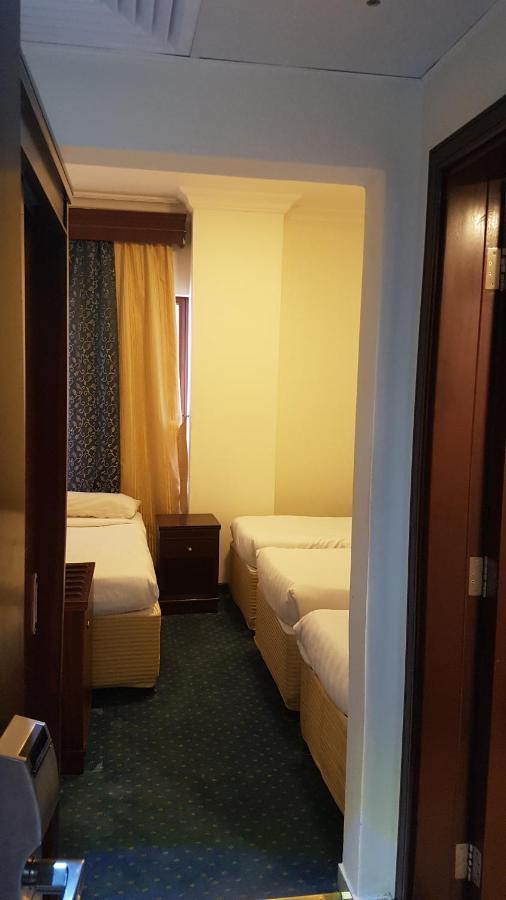 Mawaddah Altaqwa Hotel Медина Экстерьер фото